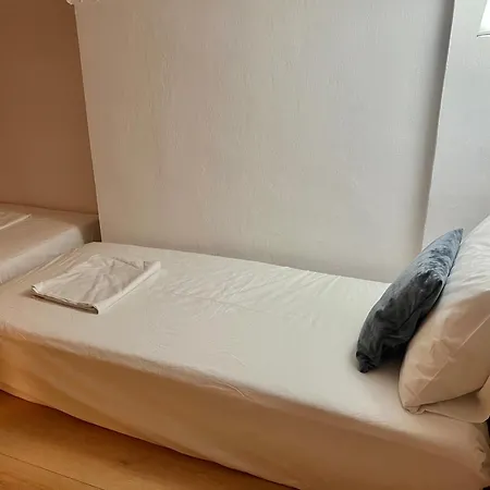 Tirana Veranda Loft - Free Private Parking アパート ティラナ