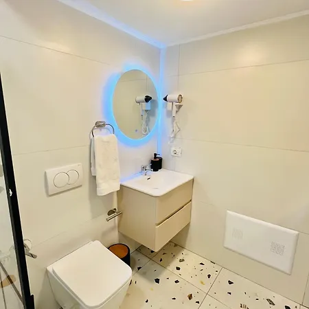 Tirana Veranda Loft - Free Private Parking Apartamento Tirana